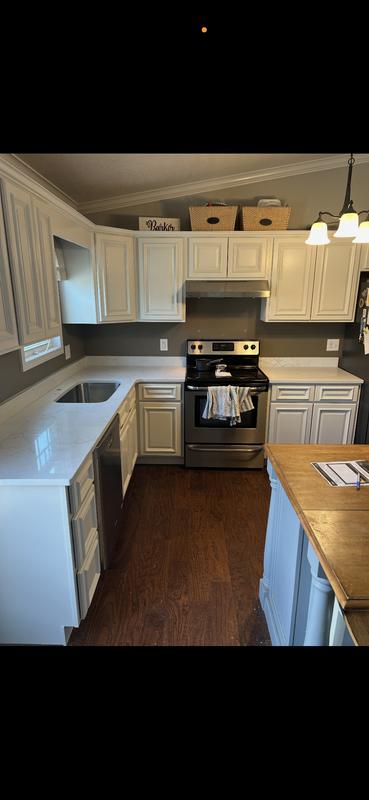 allen + roth Silver Lining Quartz White Kitchen Countertop SAMPLE ( 4 ...