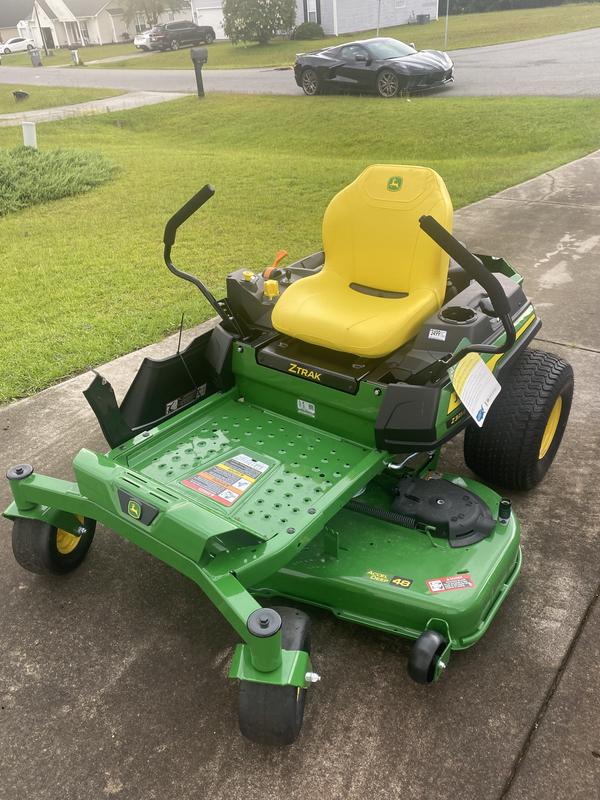 John Deere Z365R ZTrak 48-in 24-HP V-twin Gas Zero-turn