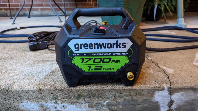 1700 psi greenworks on sale pressure washer