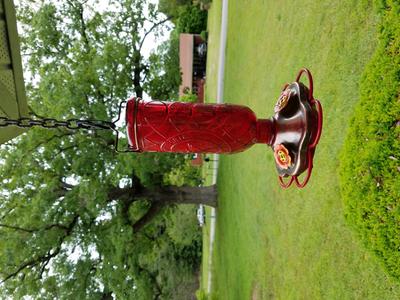 Garden Treasures Glass Hummingbird Feeder Bee Guards Red Antique Whiskey Bottle 