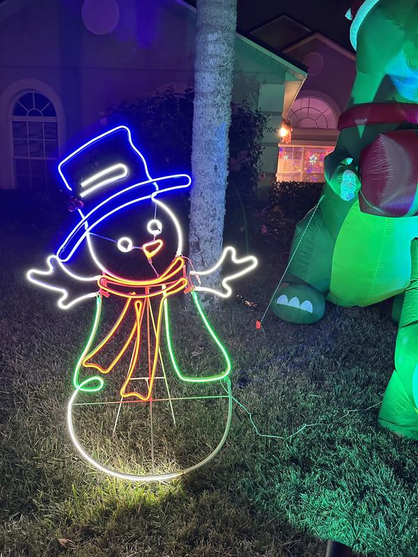 GE 4-ft Staybright LED Neon Flex Snowman Decoration 82001LO