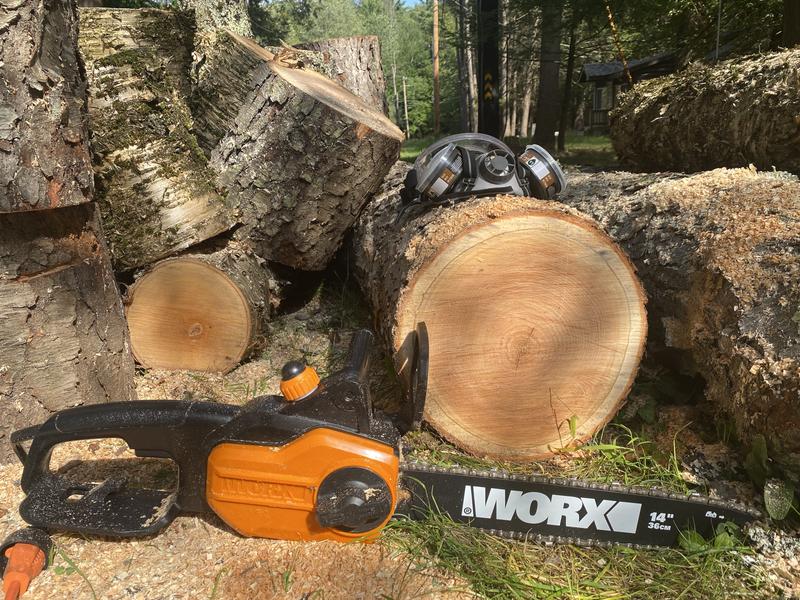 WORX 14 in Corded Electric 8 Amp Chainsaw in the Chainsaws