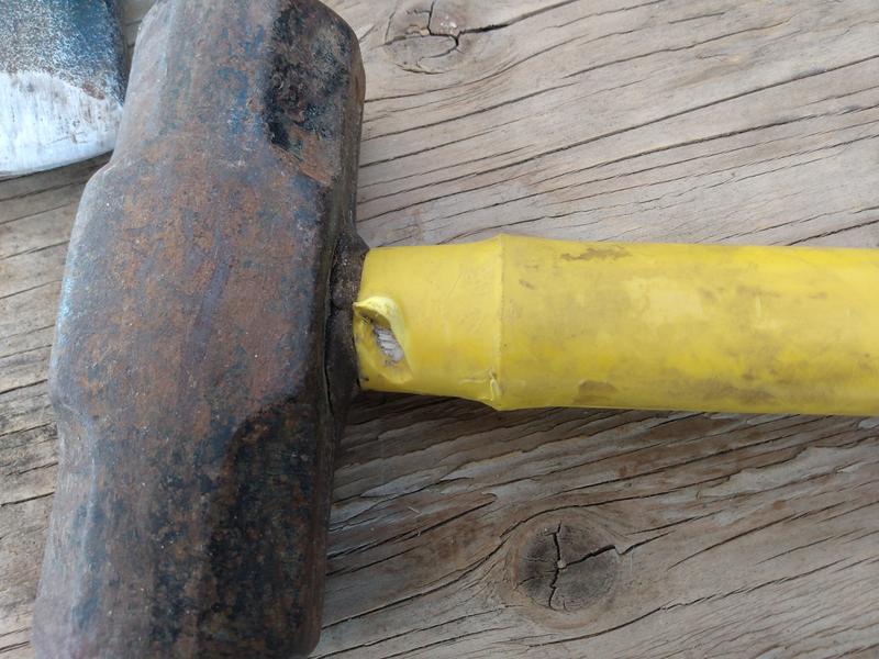 Truper 1.45-in L Fiberglass Sledge Hammer Handle in the Garden