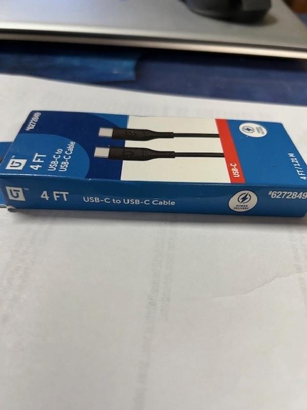 Utilitech 4-ft Usb-c Black Cable 8B47-3190001R-FG at Lowes.com