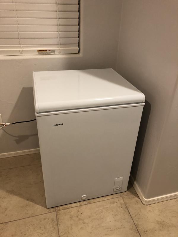 Hotpoint Ft Manual Defrost Chest Freezer (White) In The, 44 OFF