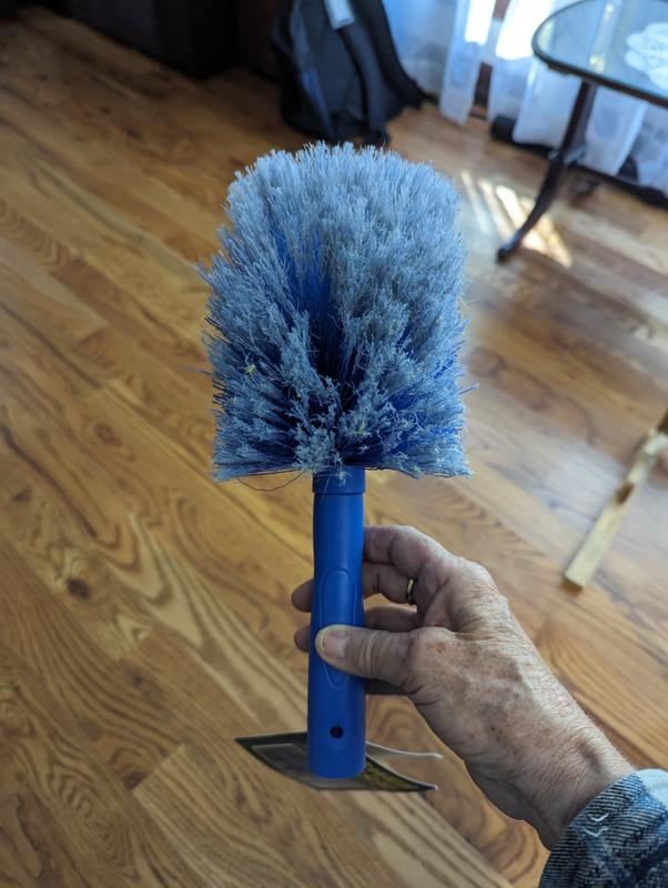 Ettore 11.5-Inch Blue Dusting Wand with Click-Lock Handle for Cleaning High  Corners and Floors in the Dusters department at