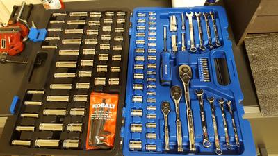 Kobalt 305 deals piece tool set