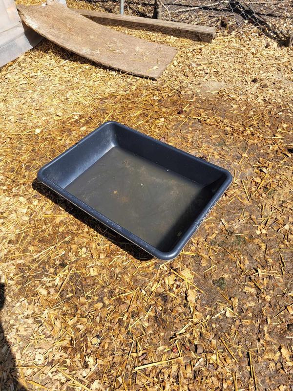 Creative Plastic Concepts Small Mixing Tub 20-in W x 28-in L x 6-in D Drywall Mud Pan Creative Plastic Concepts Small Mixing Tub 20-in W x 28-in L x 6-in D Drywall Mud Pan