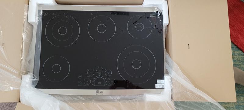 LG Studio 30 in. Electric Cooktop with 5 Smoothtop Burners - Stainless  Steel, P.C. Richard & Son