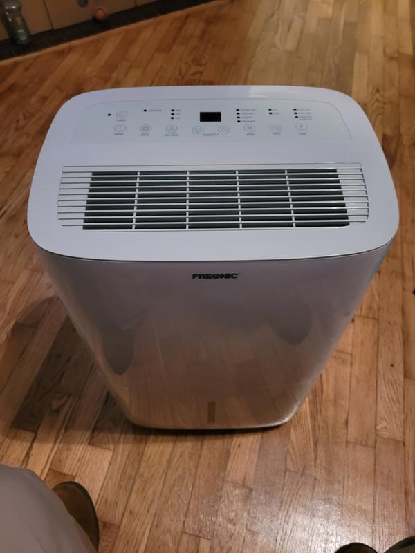 FREONIC Energy Star 16.9 pt. Up to 4500 sq.ft. Dehumidifier in. White With  Internal Pump FHCD501PWG - The Home Depot