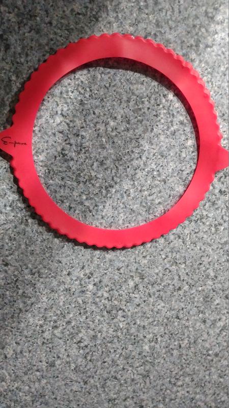 Empava 10-Inch Silicone Pie Crust Shield - Red Reusable Pie Protector For Perfect Crusts - View #2