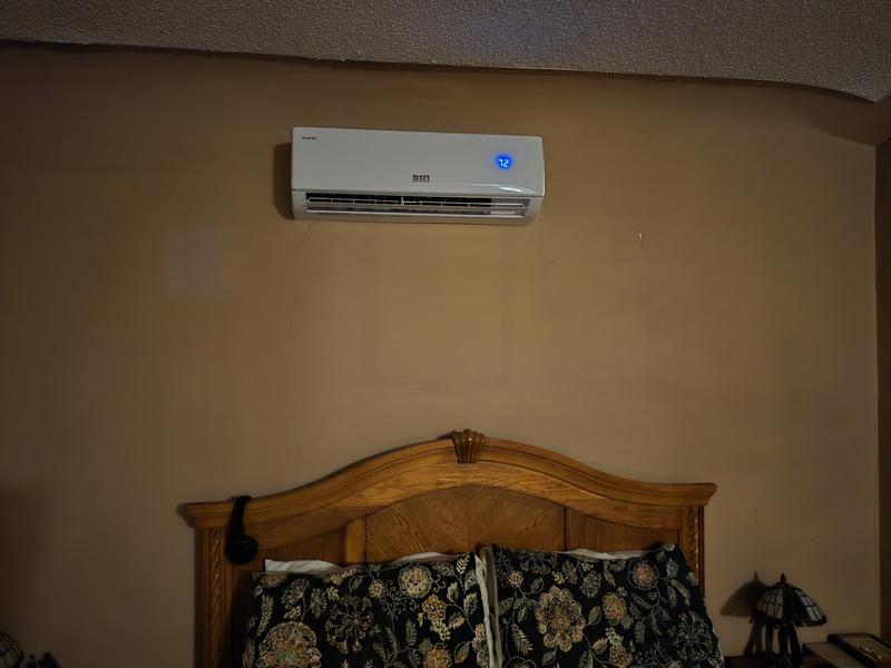 BHI Single Zone 12000-BTU 17 SEER Ductless Mini Split Air