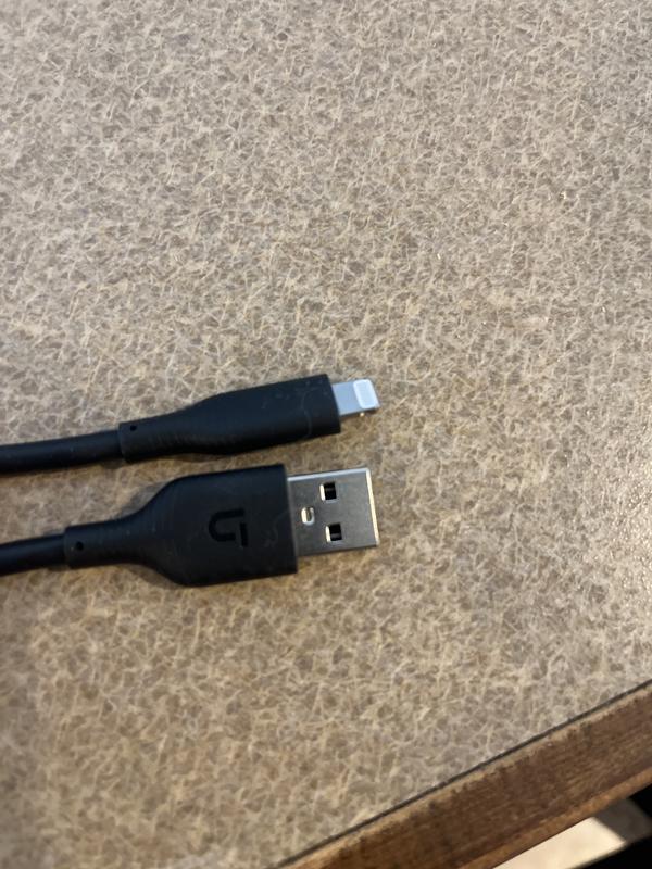 Utilitech 8-ft Usb 2 Usb-c Black Cable 8B47-3190012R-FG at Lowes.com