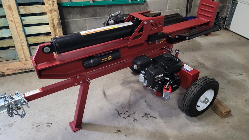 Boss Industrial 27-Ton 208-cc Horizontal and Vertical Gas Log Splitter with  Briggs and Stratton Engine in the Hydraulic Gas Log Splitters department at