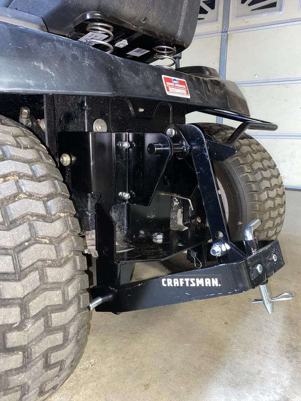 CRAFTSMAN Sleeve Hitch Sleeve Hitch in the Riding Lawn Mower