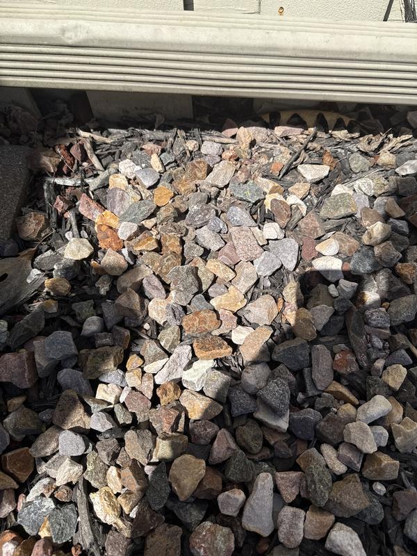Yard Elements 0.25-cu ft 20-lb Multiple Colors/Finishes Crushed Stone ...