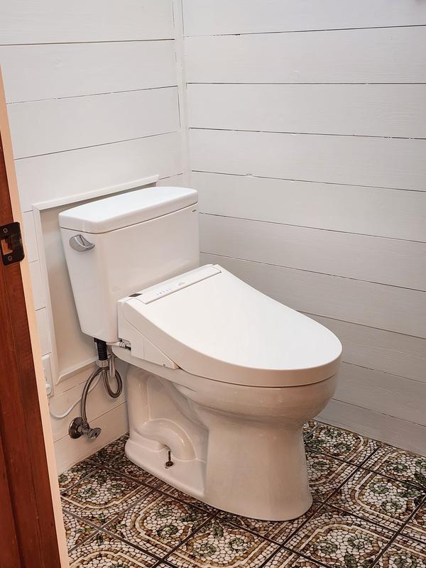 TOTO Drake Cotton White Elongated Standard Height Toilet Bowl 10