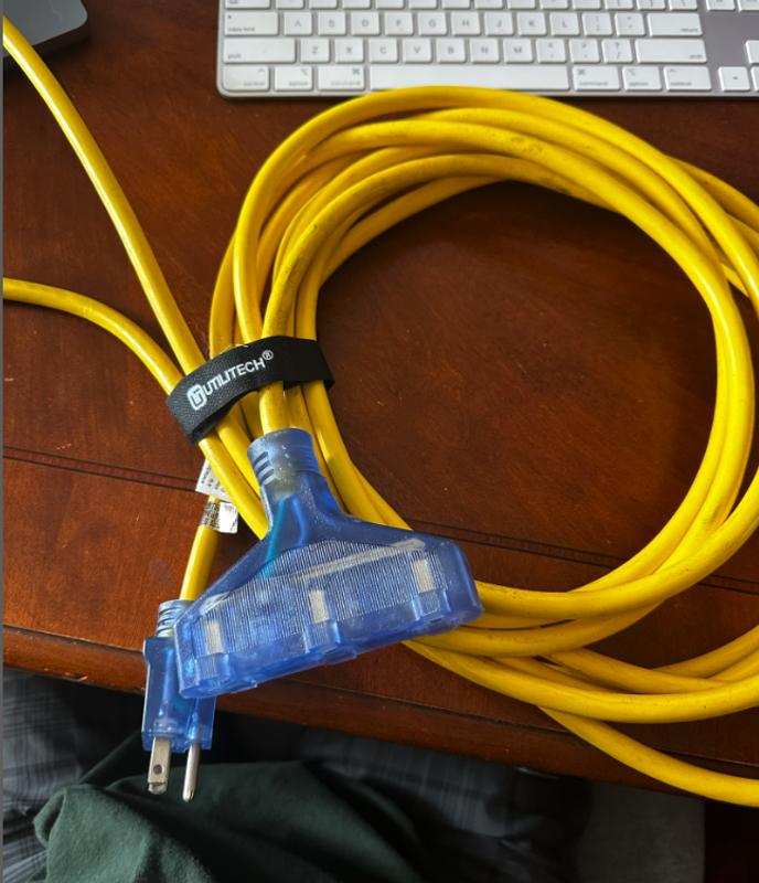 Utilitech 25-ft 12 / 3 Heavy Duty 3 Prong Yellow Indoor Extension Power ...