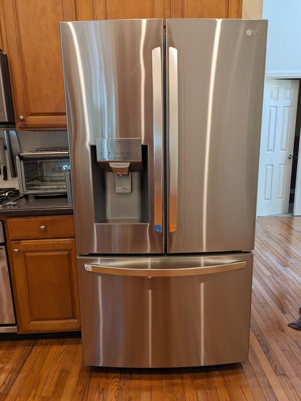LG 36'' French Door Smart Refrigerator with Ice and Water - LRFS28XBS
