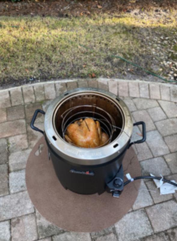 Char-Broil Big Easy Review: This Outdoor Turkey Fryer Is a Game