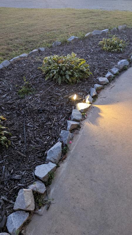 Harbor Breeze Harbor Breeze 420 -Lumens 5 -Watt Black Low voltage