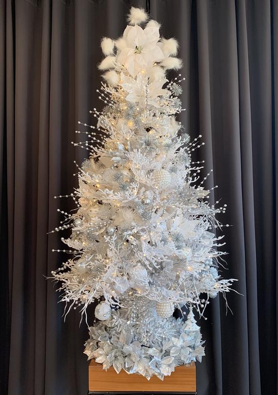 GE 5-ft Coral Pre-lit Slim Flocked White Artificial Christmas Tree