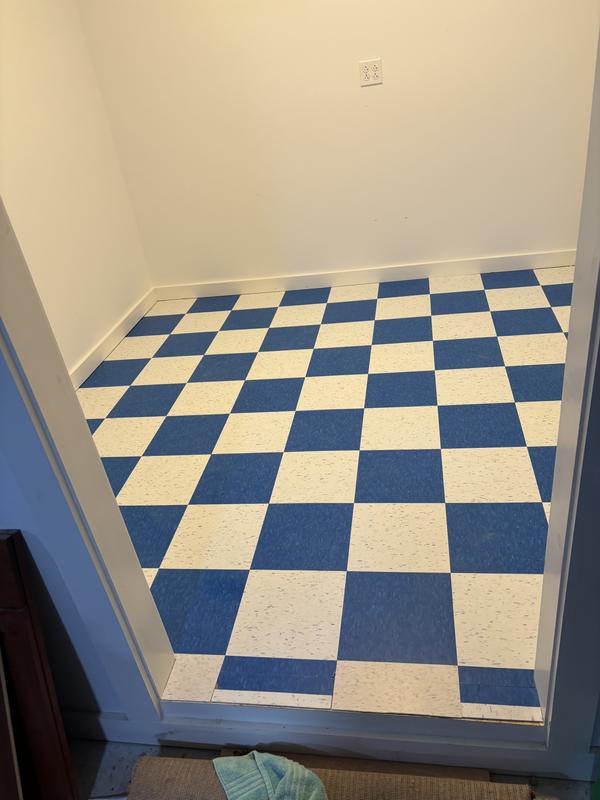 BLEU RUBANページ Armstrong Flooring Imperial Texture VCT Genetian Blue 12-in