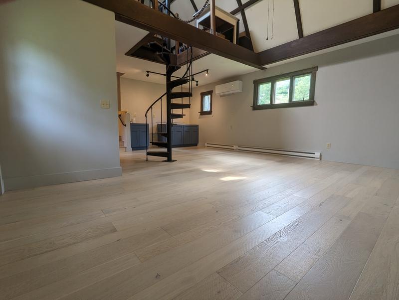 Villa Barcelona Villa Barcelona Engineered 5-in Variable Width Terrassa French Oak Distressed Engineered Hardwood Flooring (24.93-sq ft)