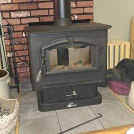 US Stove Company 2000-sq ft Wood Burning Stove at