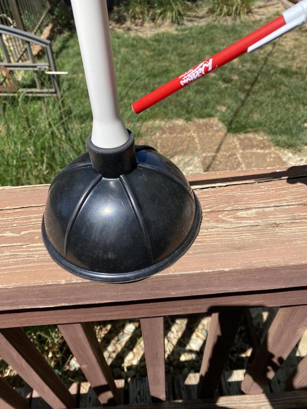 Project Source 6.65-in Black Rubber Plunger with 18.63-in Handle ...