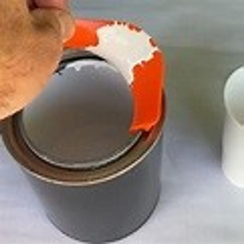 ZpillSafe Close Fit 1-quart Paint Can Pour Spout in the Paint Can