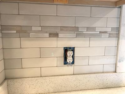 Elida Ceramica Harmony White Subway 12-in x 15-in Glazed Ceramic Brick Mosaic Wall Tile