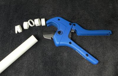 Kobalt 1-1/4-in PVC Cutter in the Pipe Cutters department at