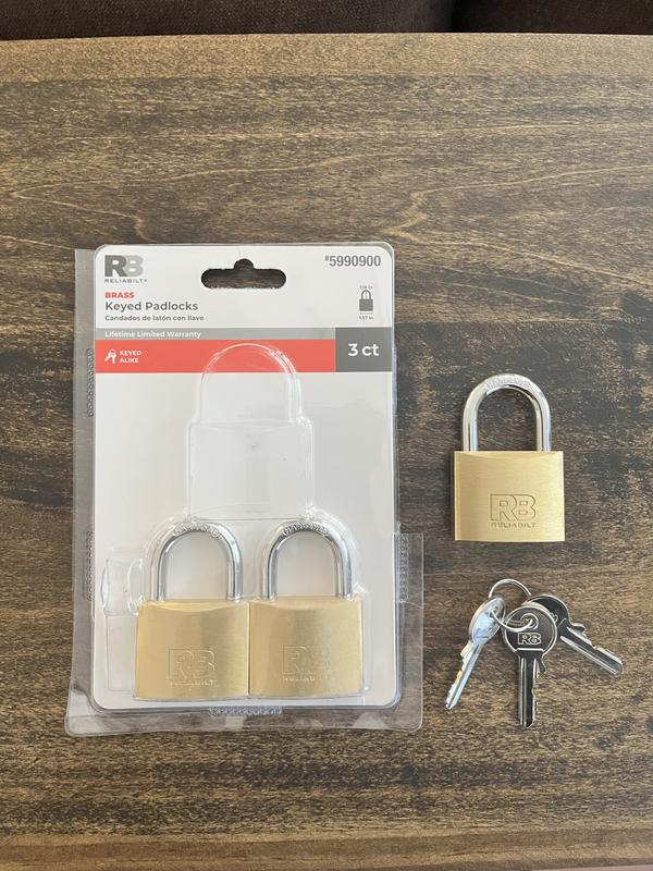 RELIABILT Keyed Padlock, 1-9/16-in Wide x 7/8-in Shackle in the ...