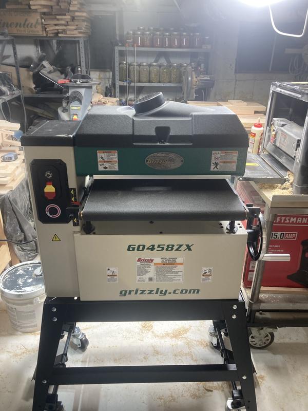 Grizzly 120 Volts 16-Amp Variable Drum Corded Sander with Dust