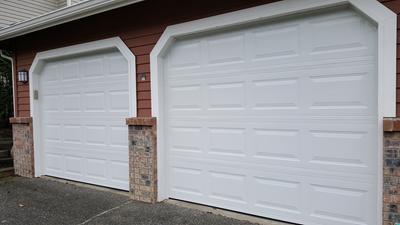 Pella Traditional 8 Ft X 7 Ft Insulated Sandtone Single Garage Door In The Garage Doors Department At Lowes Com