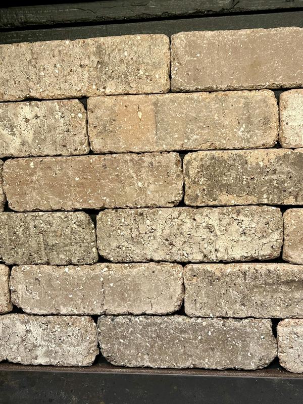 General Shale Providence Series 50-Pack Carbon 1/2-in x 8-in Tumbled Ceramic Brick Look Wall Tile