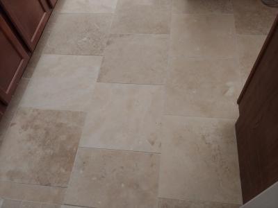 DECORASTONE & TILE Durango Supreme Beige/Honed and Filled 18-in x 18-in Honed Natural Stone Travertine Stone Look Floor Tile