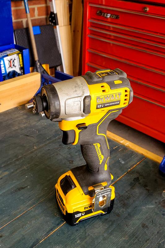 Dewalt dcf801f2 xtreme 12v shop max