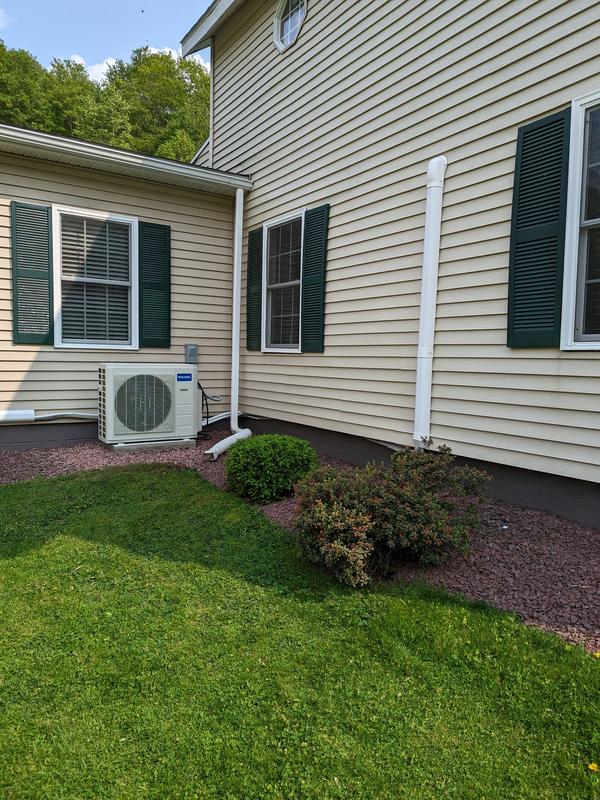 MRCOOL DIY Series Dual Zone 27000-BTU 22 SEER Ductless Mini Split Air  Conditioner and Heater with 16-ft/35ft Installation Kit in the Ductless  Mini Splits department at Lowes.com