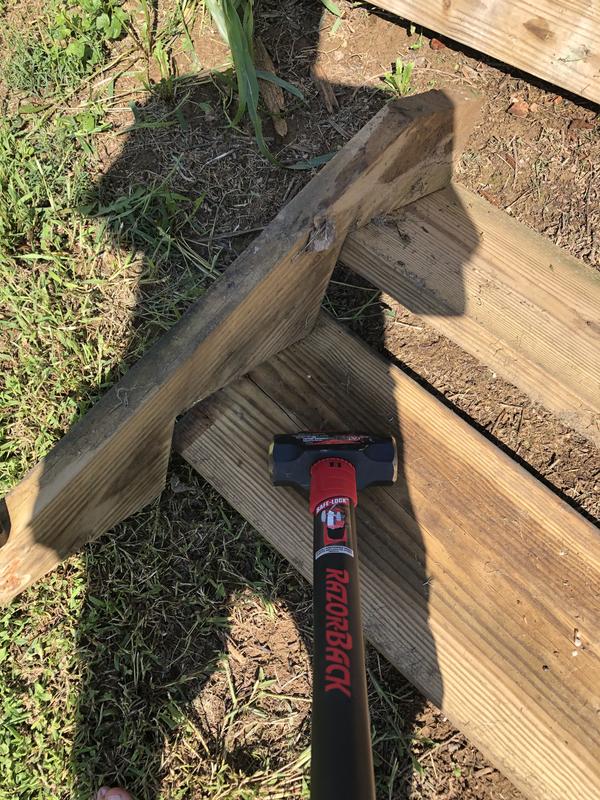 Razor-Back 128 -oz Steel Head Fiberglass Handle Drywall Sledge hammer ...