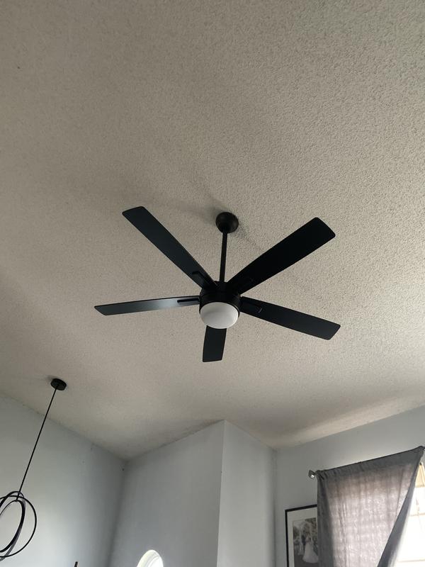 Bom_N7ang　0308 Harbor Breeze Boltz III Easy2Hang 52-in Matte Black Color-changing