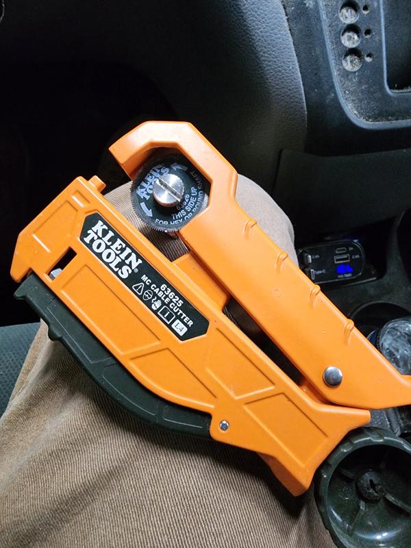 Klein Tools MC Cable Cutter in the Cable Cutters department at Lowes.com