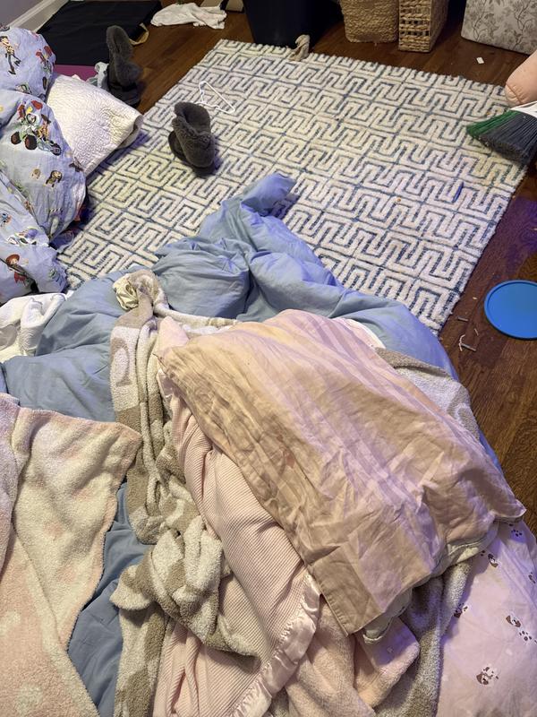 Origin 21 Mirrored Paths 7 X 10 (ft) Blue and White Indoor Area Rug ...