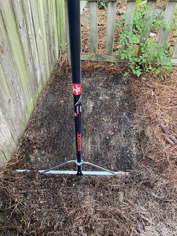 Razor-Back 66-in L Aluminum-Handle Aluminum Garden Rake 2916500 at ...