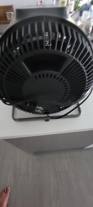 Utilitech Up to 1500-Watt Fan Baseboard Indoor Electric Space Heater with  Thermostat in the Electric Space Heaters department at Lowes.com