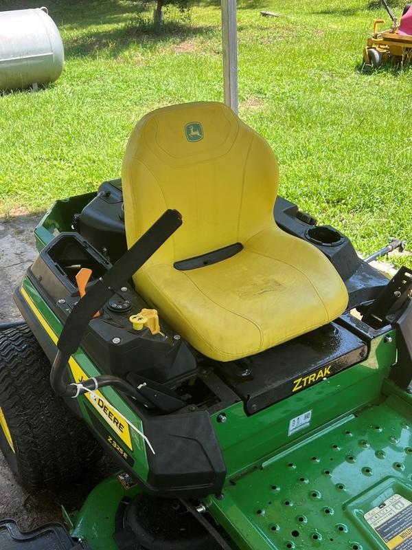 Shop John Deere Z325E ZTrak 54-in Zero-Turn Riding Lawn Mower