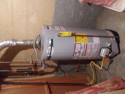 A.O. Smith Signature 30-Gallon Short 6-year Limited 30000-BTU Natural Gas  Water Heater at Lowes.com