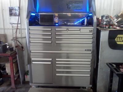 Tool box with radio and deals fridge