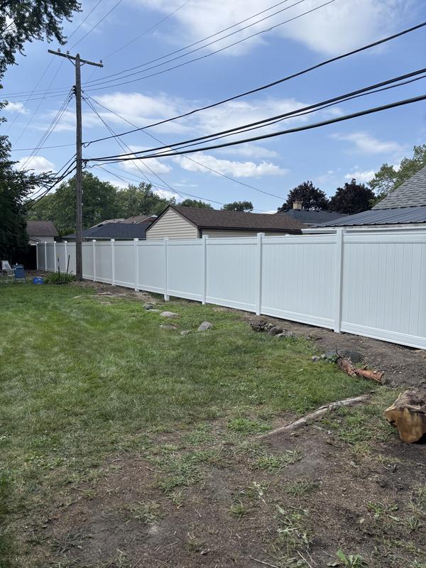CATALYST Emblem 9-ft H x 5-in W White Vinyl Corner Fence post in